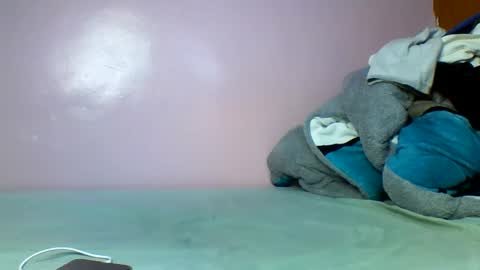 crazy creamer  online show from March 7, 2026, 7:00 pm