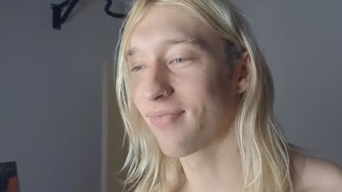 Adonis online show from December 26, 2024, 5:26 am