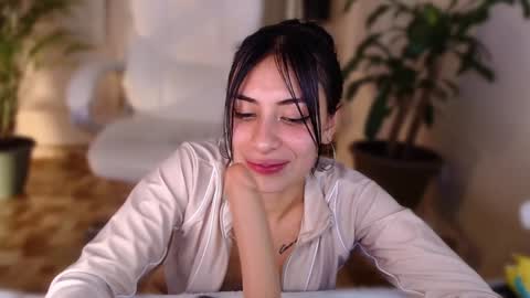 l_e_a online show from December 4, 2024, 6:44 am