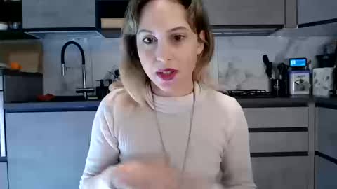 Sofia online show from March 10, 2026, 1:38 pm