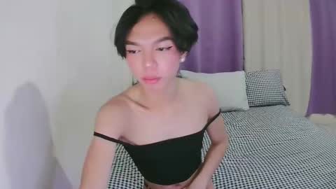 Laura online show from November 9, 2025, 4:16 pm