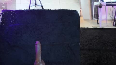 Cris  online show from October 4, 2025, 11:30 am