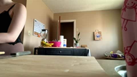 lacedinsin online show from April 11, 2026, 8:13 pm