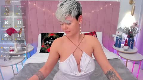 Snapshot of lady_alibi chatting on January 4, 2025, 3:17 pm AliCooper online show from January 4, 2025, 3:17 pm