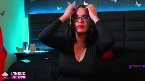 Kathie  Dicky    online show from December 28, 2024, 2:43 am