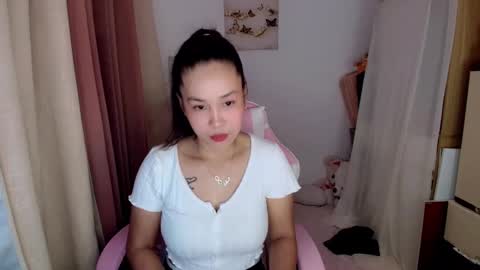 Snapshot of lady_cathyx chatting on May 9, 2026, 1:38 pm cathy online show from May 9, 2026, 1:38 pm