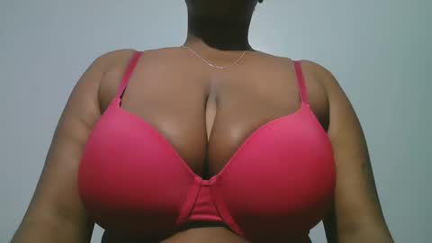 lady_dearra online show from February 10, 2026, 3:21 am