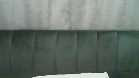 lady_dearra online show from February 28, 2026, 4:24 am