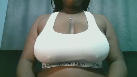lady_dearra online show from May 14, 2026, 3:02 am