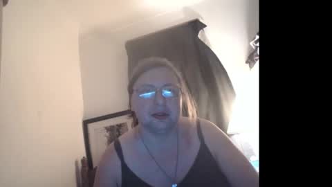 Snapshot of lady_delilah_ts chatting on February 16, 2025, 11:59 pm Delilah-Catherine online show from February 16, 2025, 11:59 pm