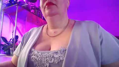 Lady Gloria online show from March 9, 2026, 5:22 am