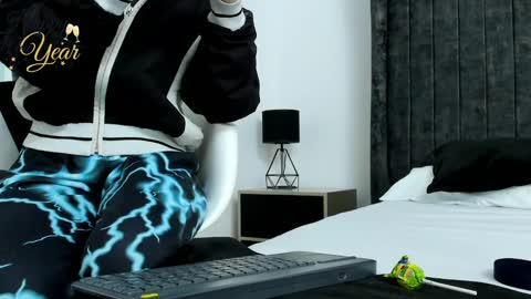 Lady godss online show from December 30, 2024, 5:15 am