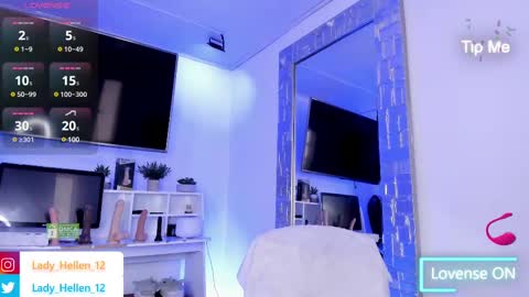 Snapshot of lady_hellen chatting on March 11, 2025, 2:07 pm online show from March 11, 2025, 2:07 pm