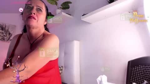 Snapshot of lady_hellen chatting on October 17, 2025, 3:03 pm online show from October 17, 2025, 3:03 pm