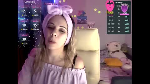 lady_smile69 online show from February 13, 2026, 9:11 pm