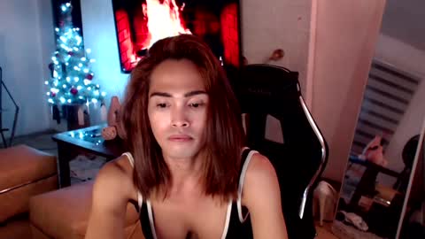 Snapshot of lady_sovereign chatting on December 9, 2024, 9:26 pm M MMY online show from December 9, 2024, 9:26 pm