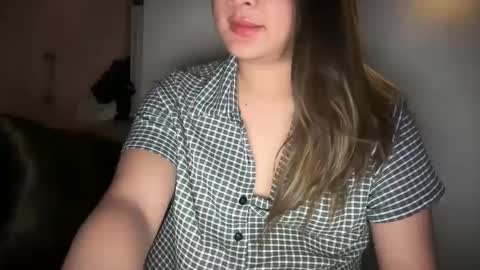 Aria online show from March 12, 2025, 3:29 pm