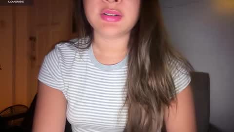 Aria online show from December 1, 2025, 7:02 am