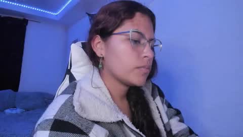  Lady  online show from October 11, 2025, 7:29 am