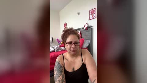 Snapshot of ladycreamypr1 chatting on March 1, 2026, 2:41 pm onlyfans Ladycreamypr online show from March 1, 2026, 2:41 pm