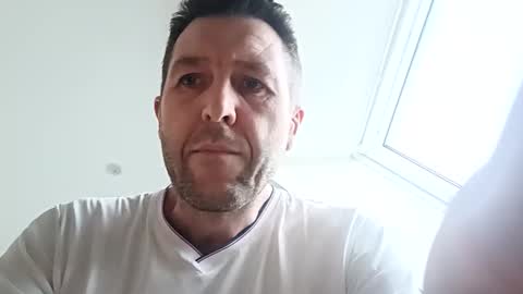 ladylover_1 online show from February 7, 2026, 4:43 pm