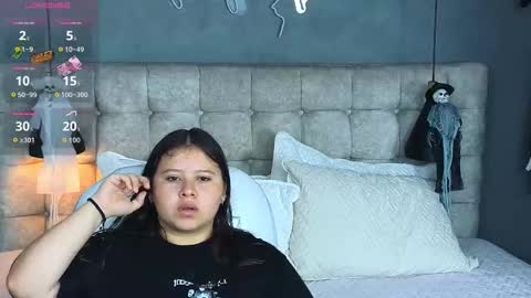    online show from October 30, 2025, 10:21 pm