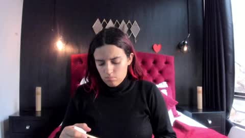 Snapshot of laia_jonees chatting on April 29, 2026, 12:31 pm Laia online show from April 29, 2026, 12:31 pm