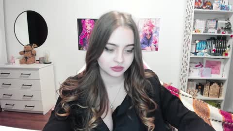 Kira online show from December 31, 2024, 8:45 pm