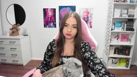 Kira online show from March 5, 2025, 11:38 pm