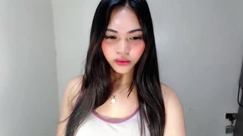 laire online show from April 5, 2026, 6:21 am