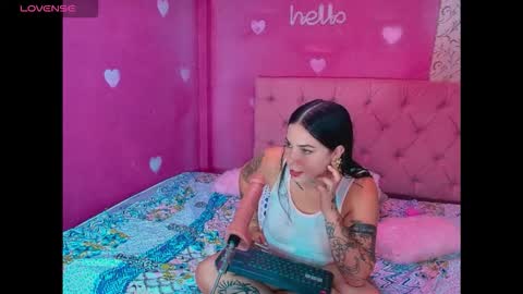 lali_hot0207 online show from October 6, 2025, 6:05 pm