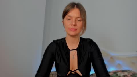 Lallie  online show from March 14, 2026, 4:12 pm