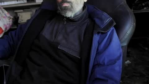 Snapshot of laltro33 chatting on December 7, 2024, 10:01 am Markazzo73 online show from December 7, 2024, 10:01 am