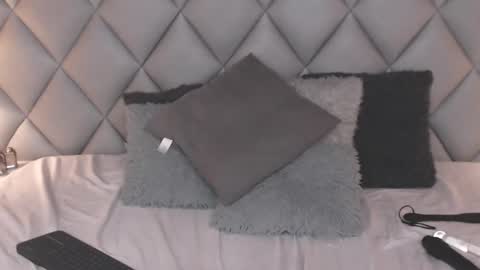 Laly Castro online show from December 29, 2024, 11:29 pm