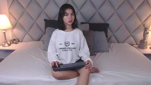 Laly Castro online show from January 21, 2025, 7:28 pm