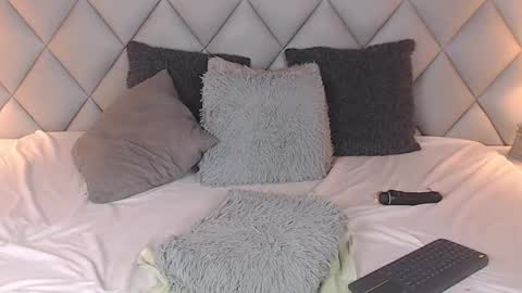 Laly Castro online show from January 29, 2025, 9:17 pm