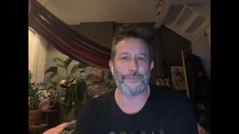 Lamourr online show from January 19, 2026, 11:14 am