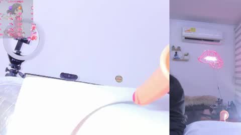 Snapshot of lana__kane_ chatting on April 19, 2026, 8:57 am Lana online show from April 19, 2026, 8:57 am