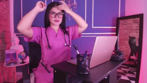 Snapshot of lana_beket_ chatting on February 24, 2026, 11:52 am Lana online show from February 24, 2026, 11:52 am