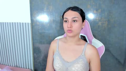 Lana online show from October 11, 2025, 6:50 pm