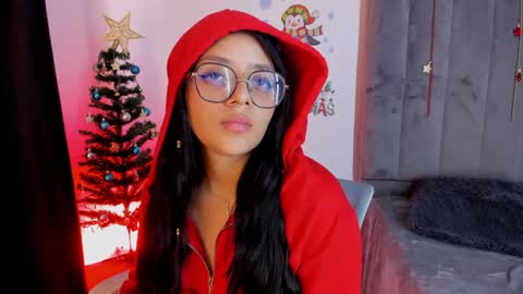 Snapshot of lana_dol chatting on January 4, 2025, 6:19 pm ... . . ... online show from January 4, 2025, 6:19 pm