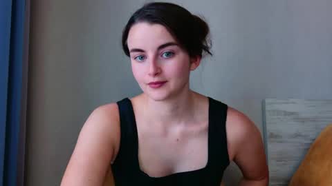Snapshot of lana_gl chatting on June 3, 2026, 10:51 am lana_gl online show from June 3, 2026, 10:51 am