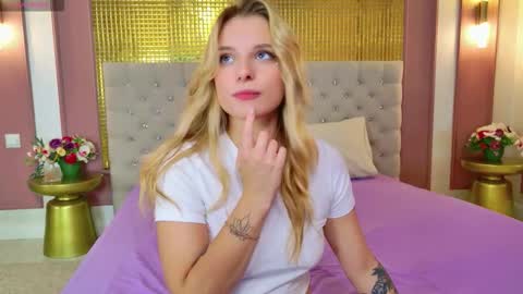 Snapshot of lana_sparks chatting on September 11, 2025, 9:20 am Lana online show from September 11, 2025, 9:20 am