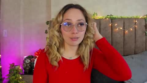 Snapshot of lanaamills chatting on February 27, 2026, 5:07 am Lana online show from February 27, 2026, 5:07 am