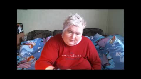 lanacat555 online show from January 21, 2025, 1:00 pm