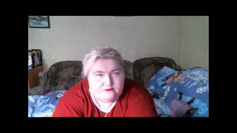 lanacat555 online show from January 21, 2025, 9:57 pm
