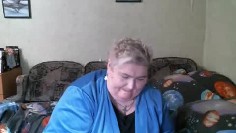 lanacat555 online show from January 27, 2025, 10:06 pm