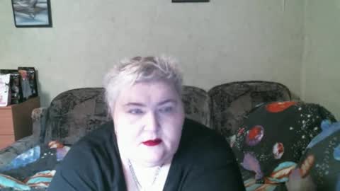 lanacat555 online show from February 2, 2025, 7:46 pm