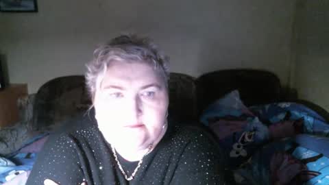 lanacat555 online show from February 16, 2025, 9:27 pm