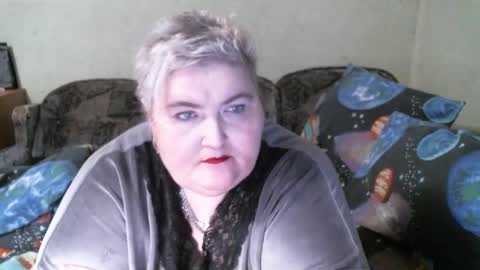 lanacat555 online show from February 23, 2025, 8:44 pm